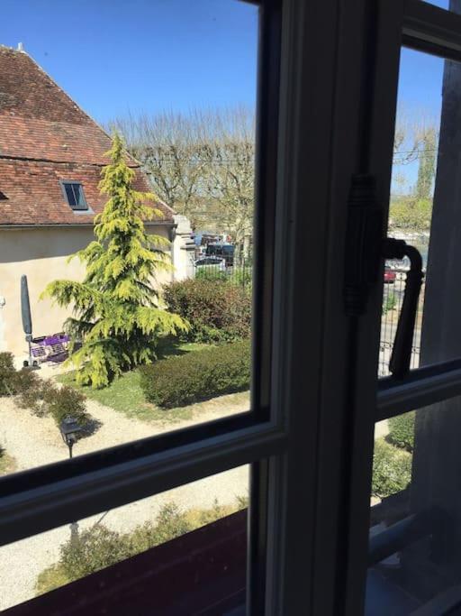 Bel Appart Au Bord De L'Eau Proche Gare Avec Wifi 欧塞尔 外观 照片